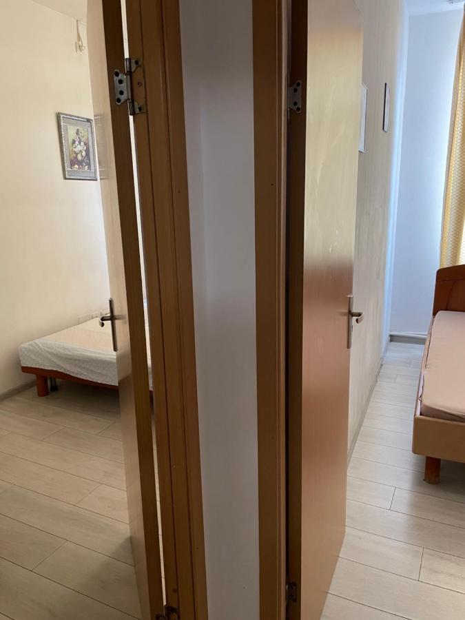 Apartament Piata Amzei 1 Bucharest Exterior photo